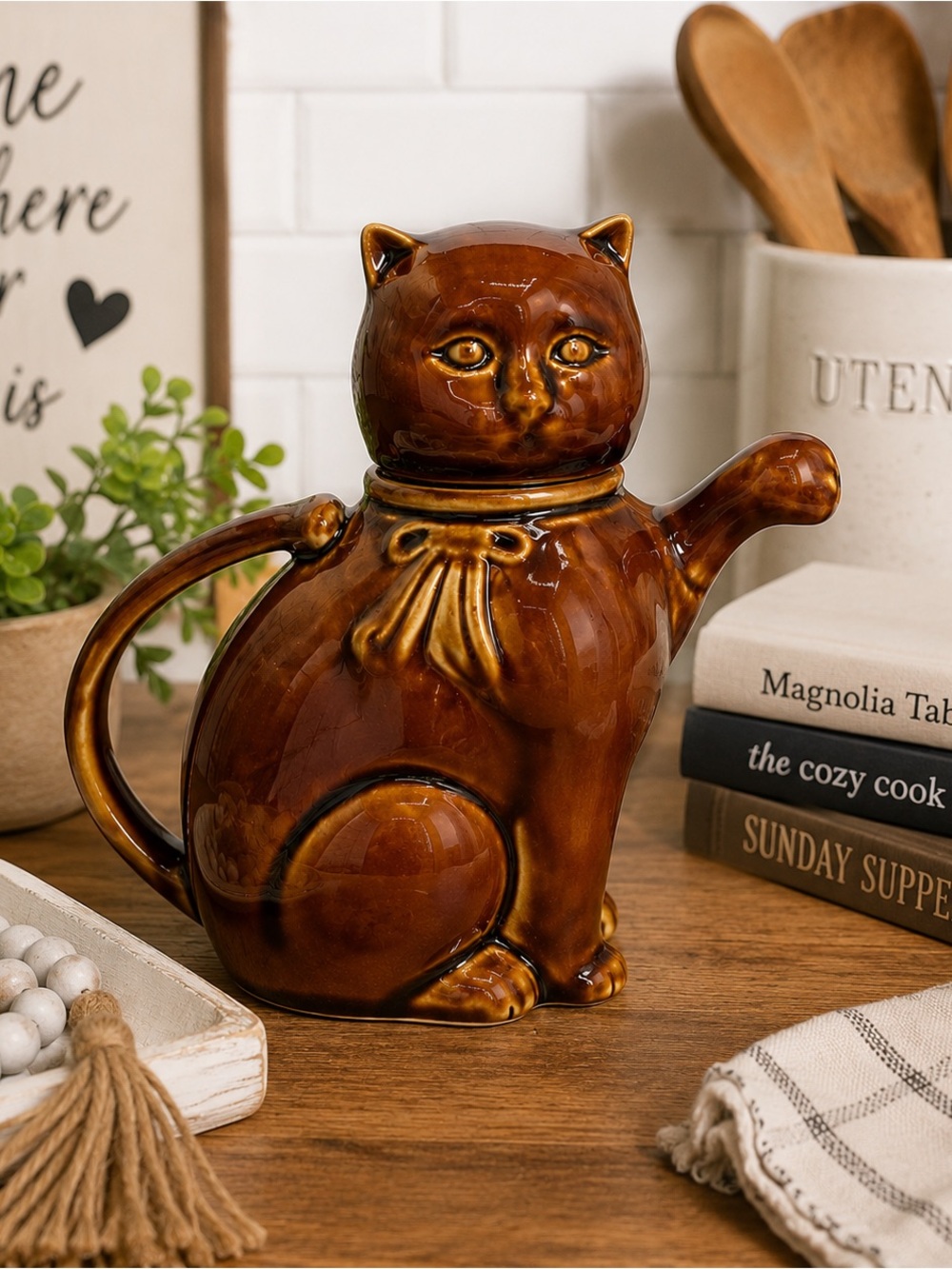 VTG Katoomie Lucky Cat Kitten Brown Glazed Porcelain Teapot Paw Spout China
